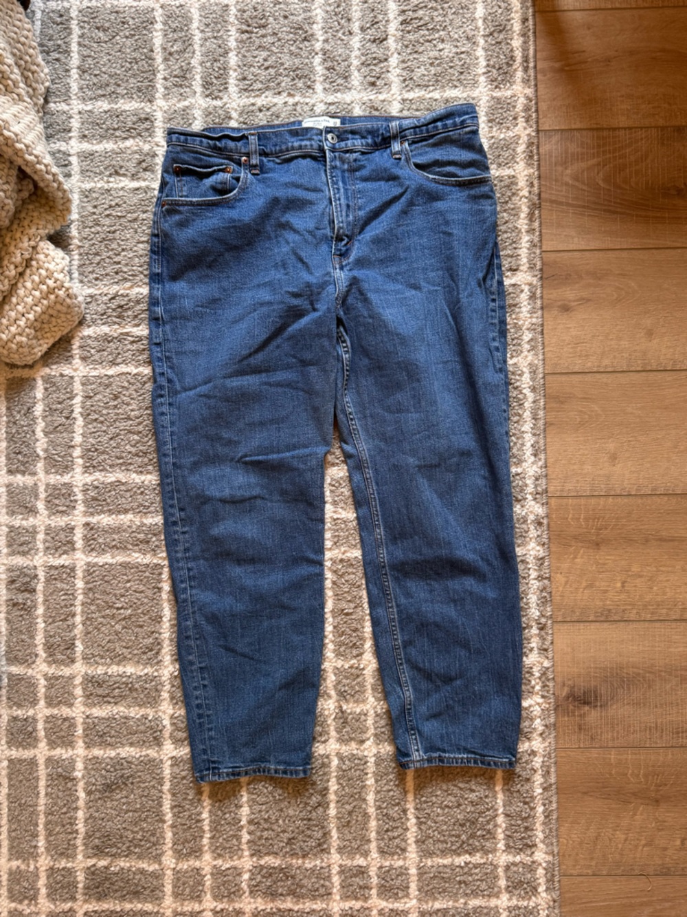 Abercrombie & Fitch Women's Straight Leg Blue Denim Jeans